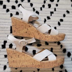 American Eagle Payless White Wedge Sandals Size 12